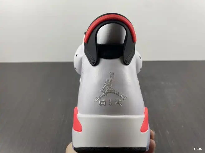 Boostmaster lin (2014) Retro White 384664-123 Jordan Infrared 6 0503